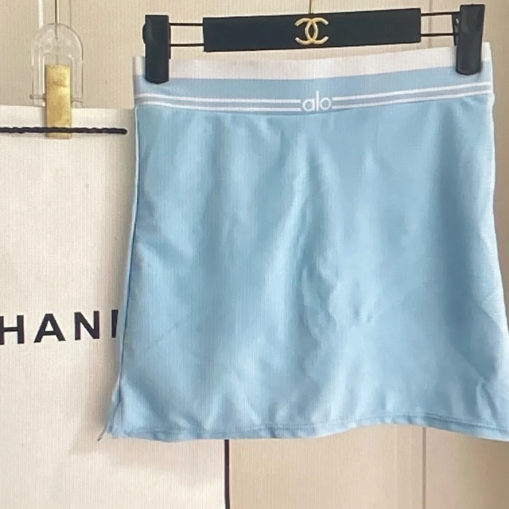 ALO Yoga Powder Blue Ribbed Sports Bra and Mini Skirt Set Size M